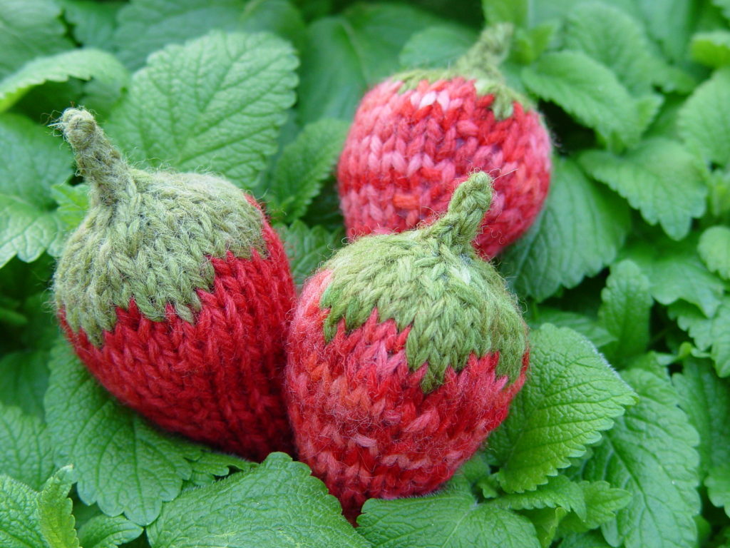 Free Knit Pattern for Strawberries